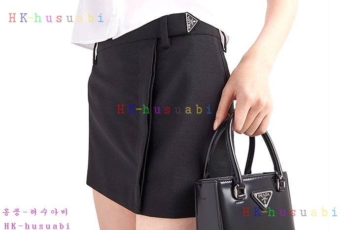 NEW 프라다 치마 신상 P 6828003