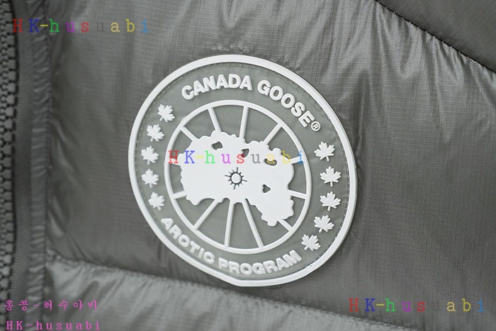 NEW 캐나다구스 패딩조끼 신상 C 7320502