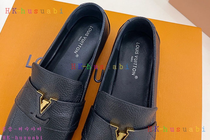 NEW 루이비통 신발 신상 LV 555401