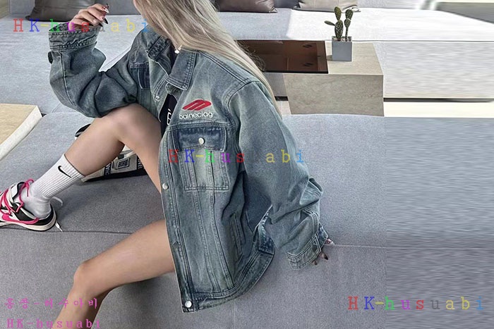 NEW 발렌시아가 데님 자켓 신상 B 747117