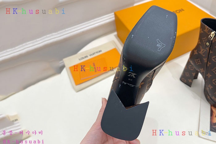 NEW 루이비통 신발 신상 LV  8222403