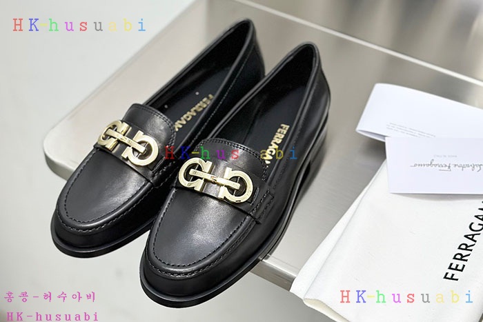 NEW 페라가모 신발 신상 F 8859410