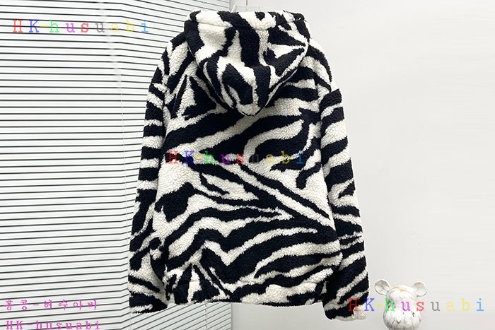 NEW 셀린느 자켓 신상 C 528001