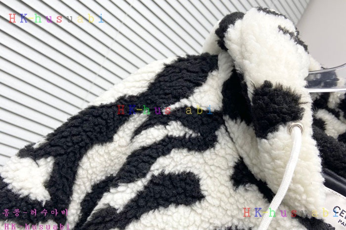 NEW 셀린느 자켓 신상 C 528001