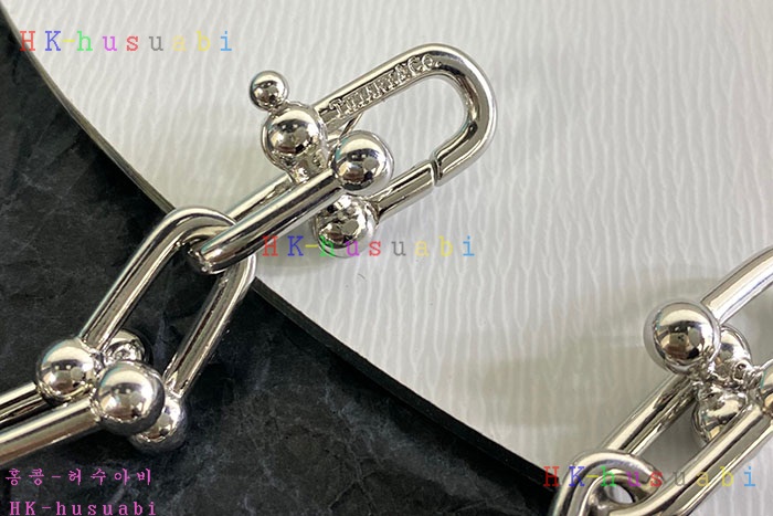 NEW 티파니앤코 팔찌 신상 T 950011