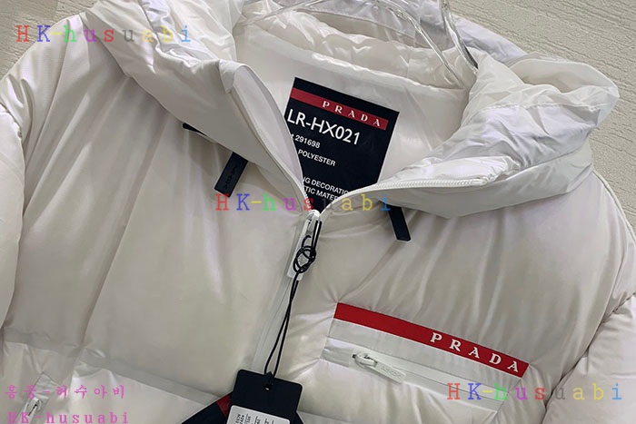 NEW 프라다 패딩 신상 P 635018