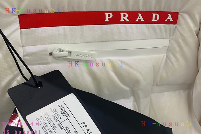 NEW 프라다 패딩 신상 P 635018