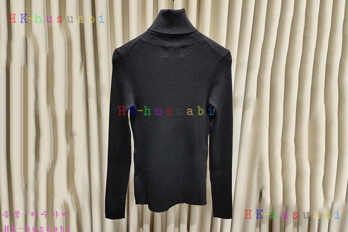 NEW 프라다 폴라니트 신상 P  525014