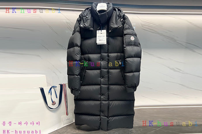 NEW 몽클레어 패딩 신상 M 1074014