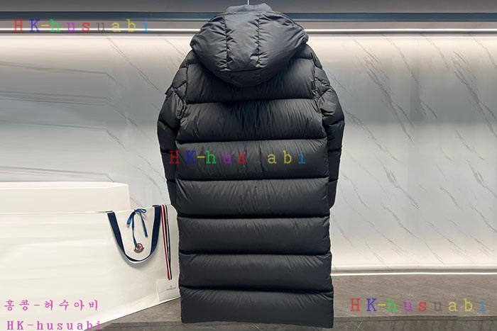 NEW 몽클레어 패딩 신상 M 1074014