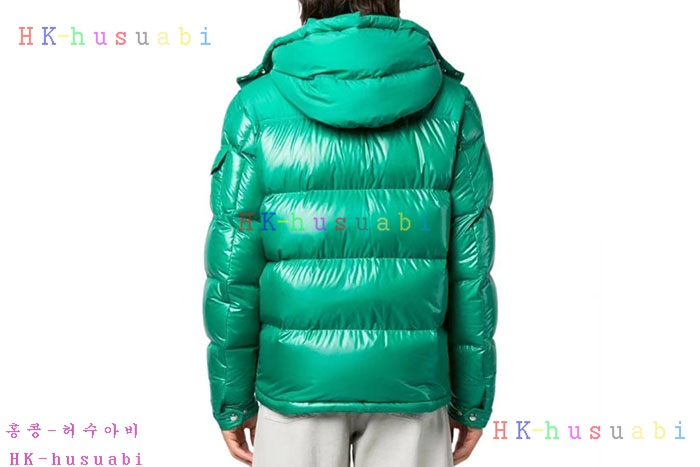 NEW 몽클레어 패딩 신상 M 1074018