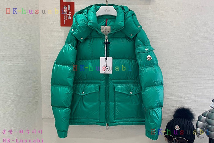 NEW 몽클레어 패딩 신상 M 1074018