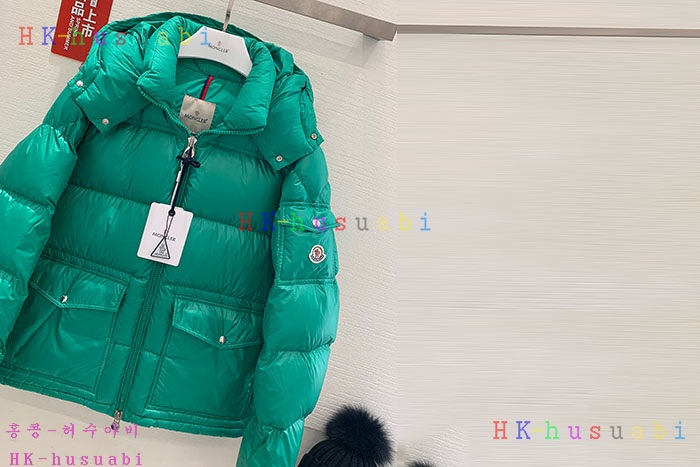 NEW 몽클레어 패딩 신상 M 1074018