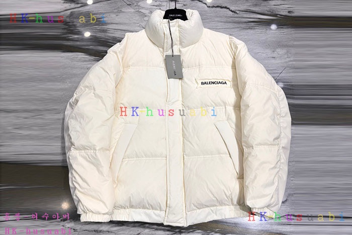 NEW 발렌시아가 패딩 신상 B 958223