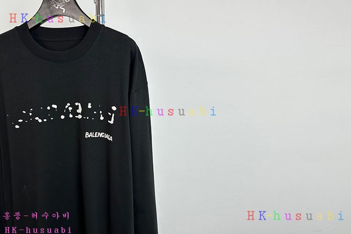 NEW 발렌시아가 긴팔티 신상 B 958258