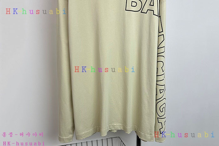 NEW 발렌시아가 긴팔티 신상 B 958262