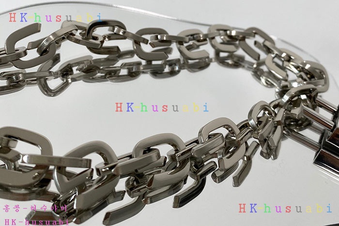 NEW 지방시 목걸이 신상 GV 996810