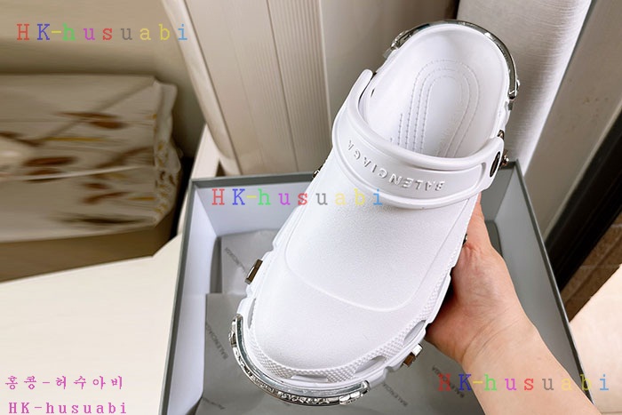 NEW 발렌시아가 신발 신상 B 985704