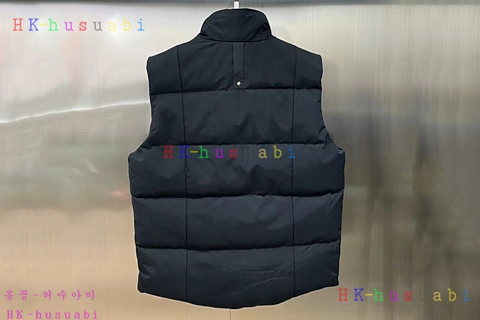 NEW 무스너클 패딩조끼 신상 M 625001