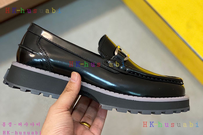 NEW 펜디 신발 신상 F 556907