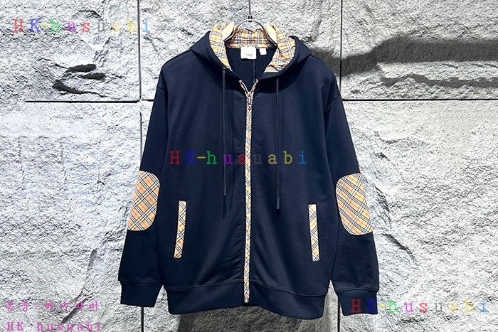 NEW 버버리 후드집업 신상 BB 885700