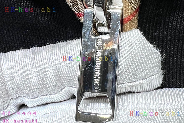 NEW 버버리 후드집업 신상 BB 885700