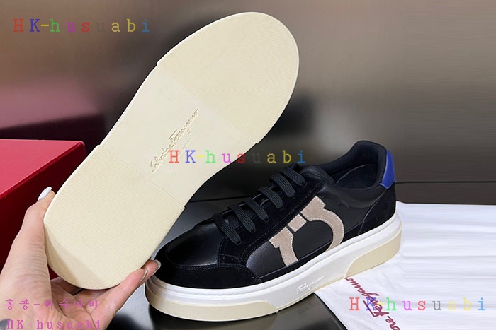 NEW 페라가모 스니커즈 신상 F 996213