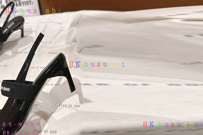 NEW 미우미우 신발 신상 MU 560113