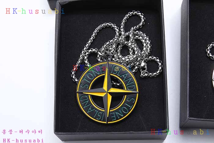 NEW 스톤아일랜드 목걸이 신상  ST 663500