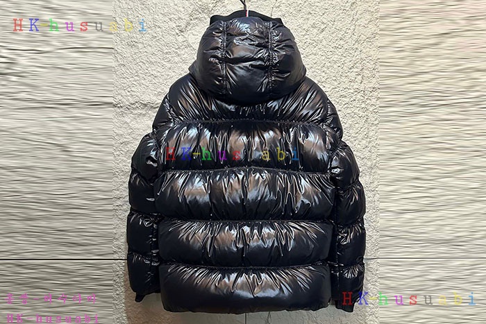 NEW 몽클레어 패딩 신상 M 1040714