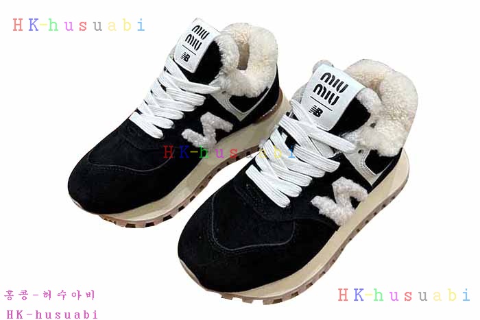 NEW 미우미우 신발 신상 MU 749905