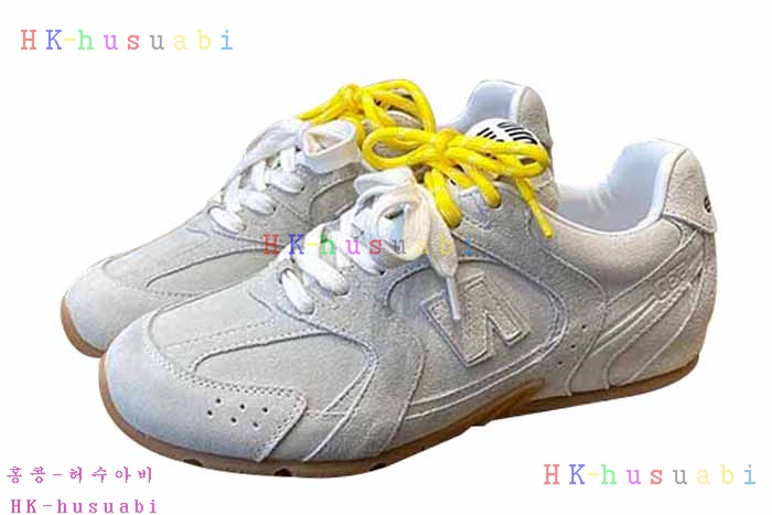 NEW 미우미우 신발 신상 MU 749904
