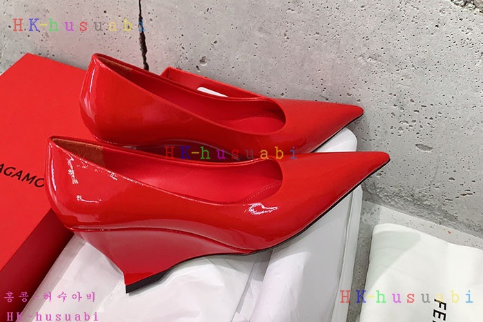 NEW 페라가모 신발 신상 F 663322