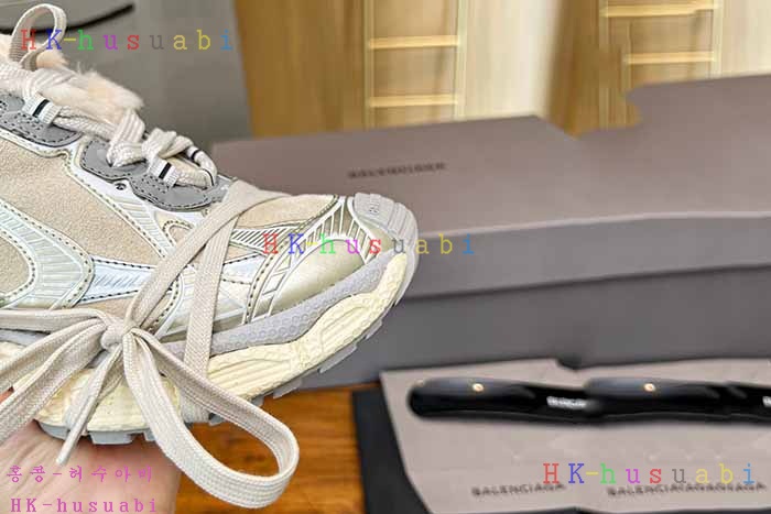 NEW 발렌시아가 신발 신상 B 6533004
