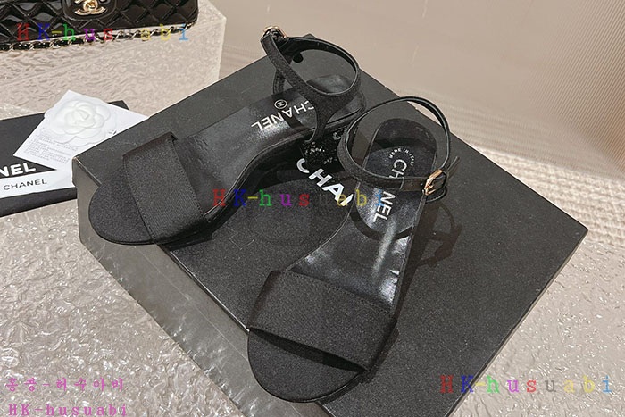 NEW 샤넬 샌들 신상 C 857701