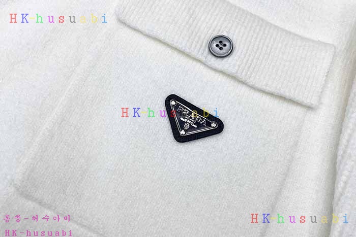 NEW 프라다 니트 신상 P 697475