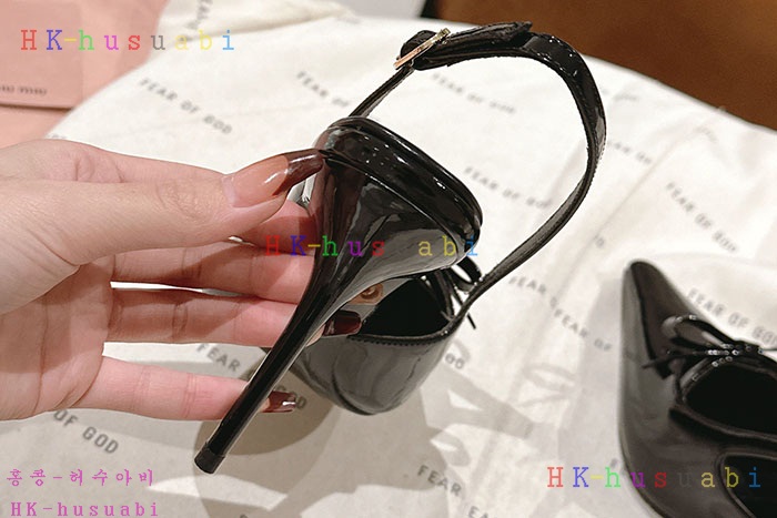 NEW 미우미우 신발 신상 MU 557032