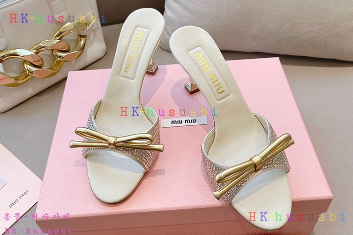 NEW 미우미우 신발 신상 MU 557014