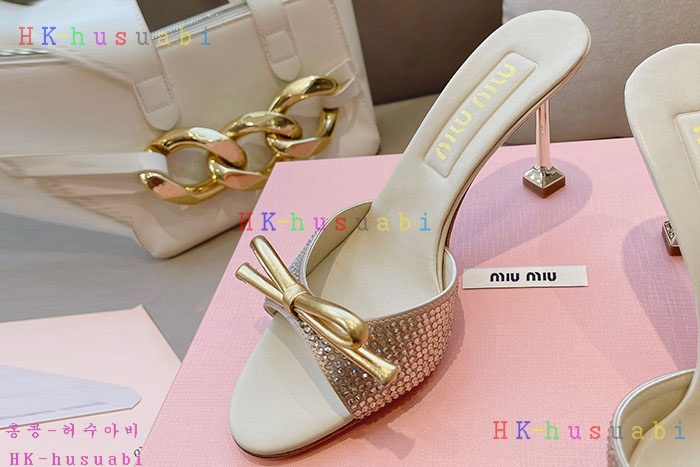 NEW 미우미우 신발 신상 MU 557014
