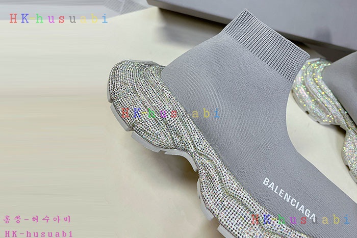 NEW 발렌시아가 신발 신상 B 7440902