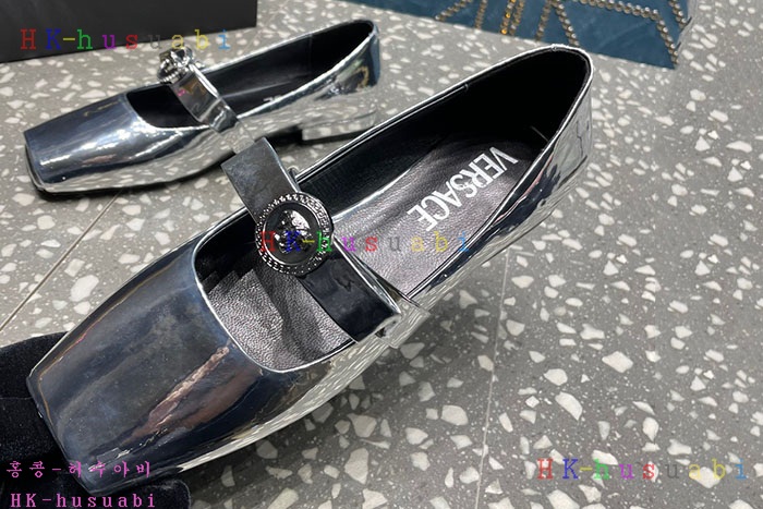NEW 베르사체 신발 신상 V 7114012