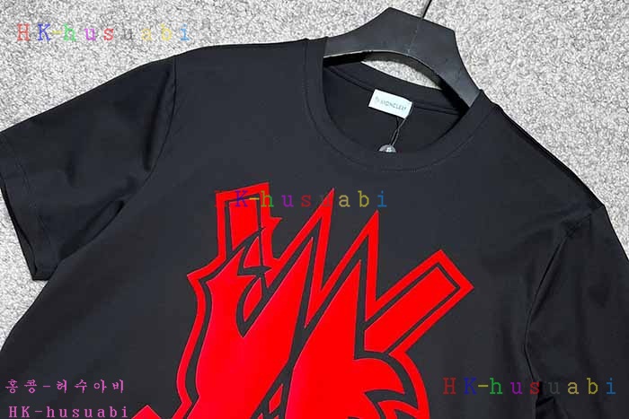 NEW 몽클레어 반팔티 신상 M 668008