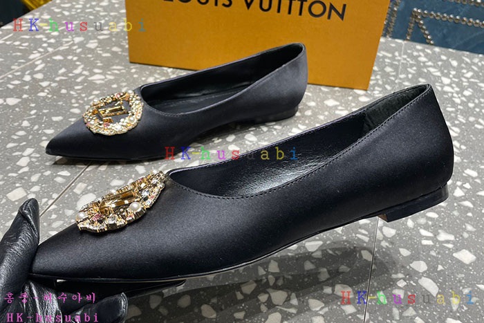 NEW 루이비통 신발 신상 LV 7088011