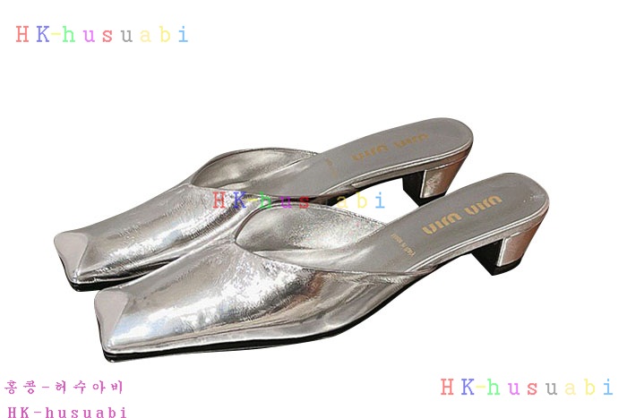 NEW 미우미우 신발 신상 MU 555284