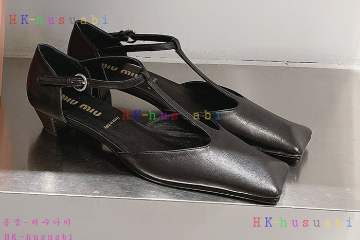 NEW 미우미우 신발 신상 MU 555283