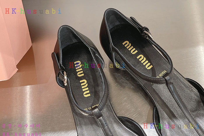 NEW 미우미우 신발 신상 MU 555283