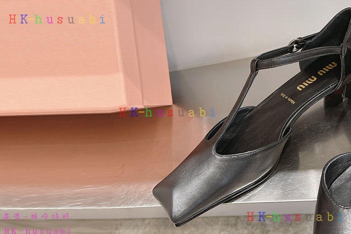 NEW 미우미우 신발 신상 MU 555283
