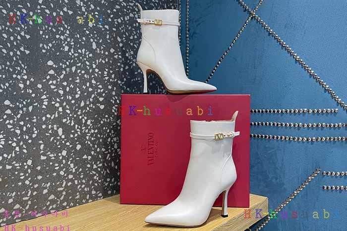 NEW 발렌티노  부츠 신상 V 644189