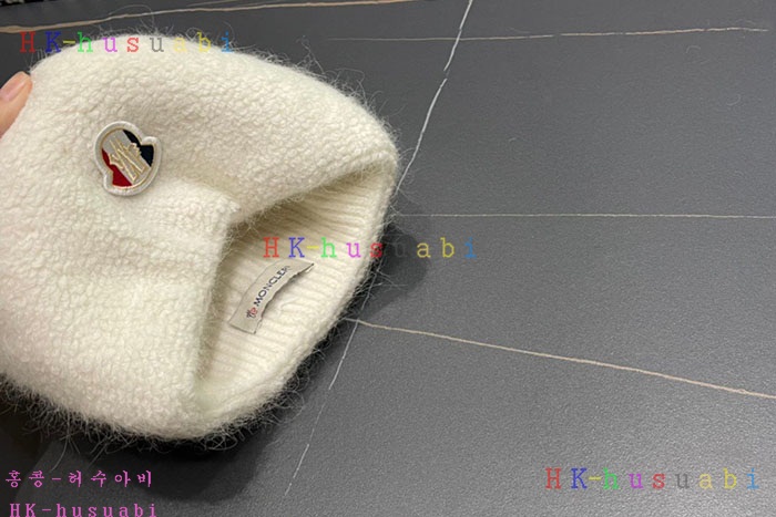 NEW 몽클레어 모자 신상 M 996720