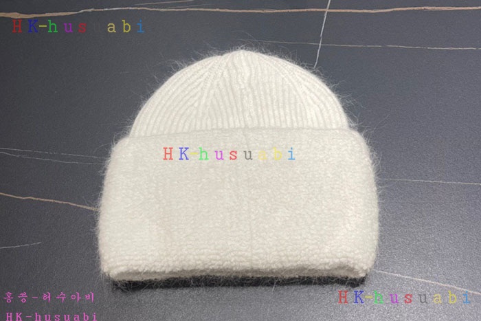 NEW 몽클레어 모자 신상 M 996720